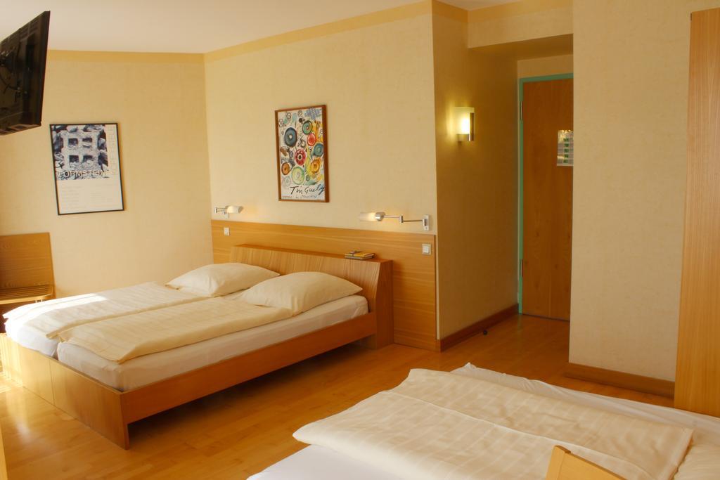 An Der Persiluhr Stadt-gut-hotel