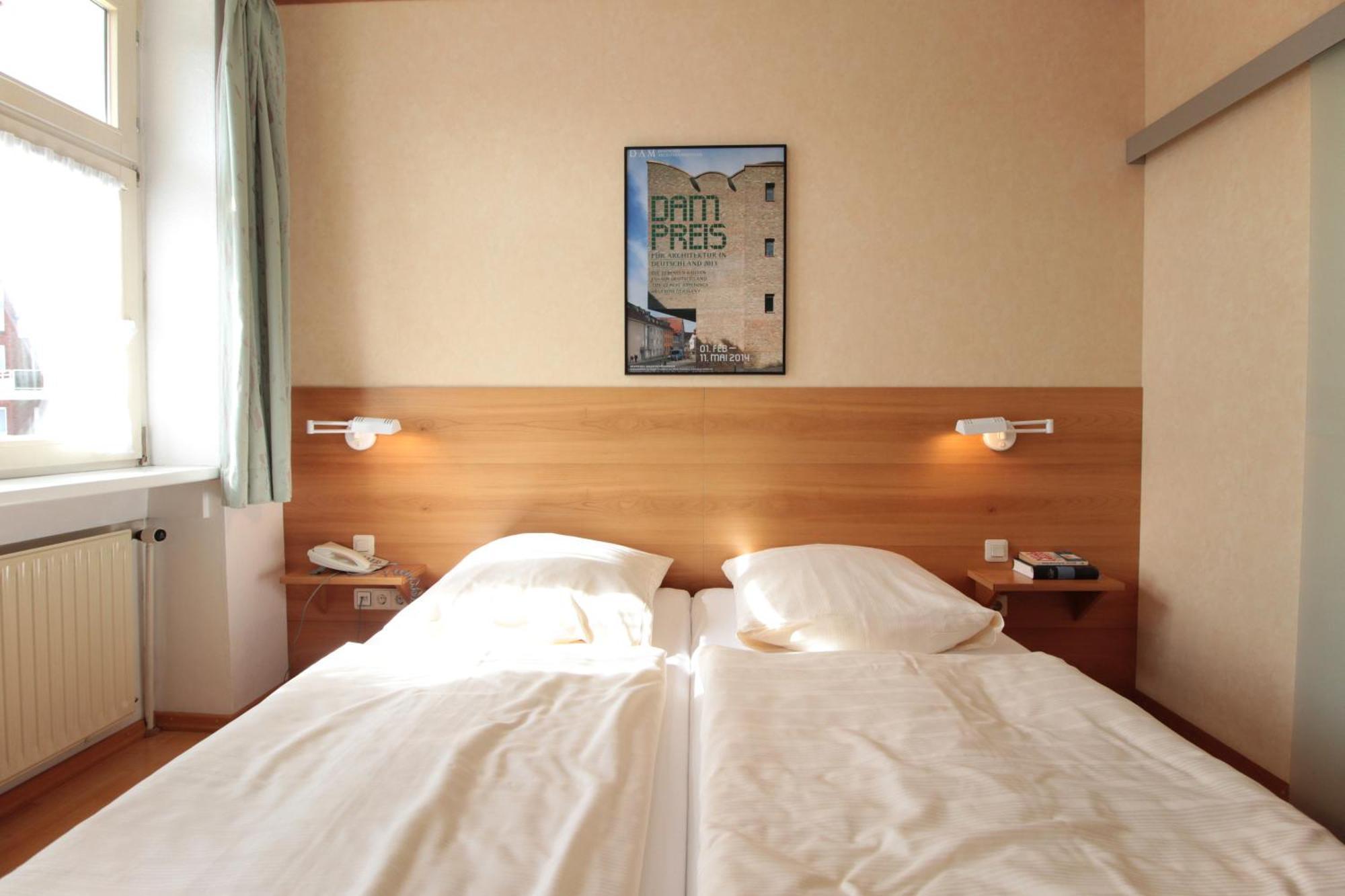 Hotel An Der Persiluhr Stadt-gut-hotel 3*