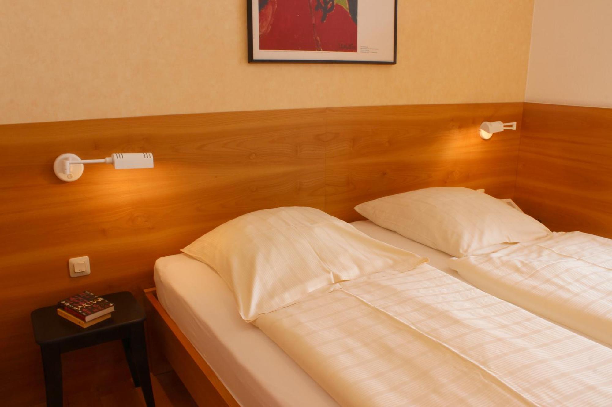 An Der Persiluhr Stadt-gut-hotel 3*