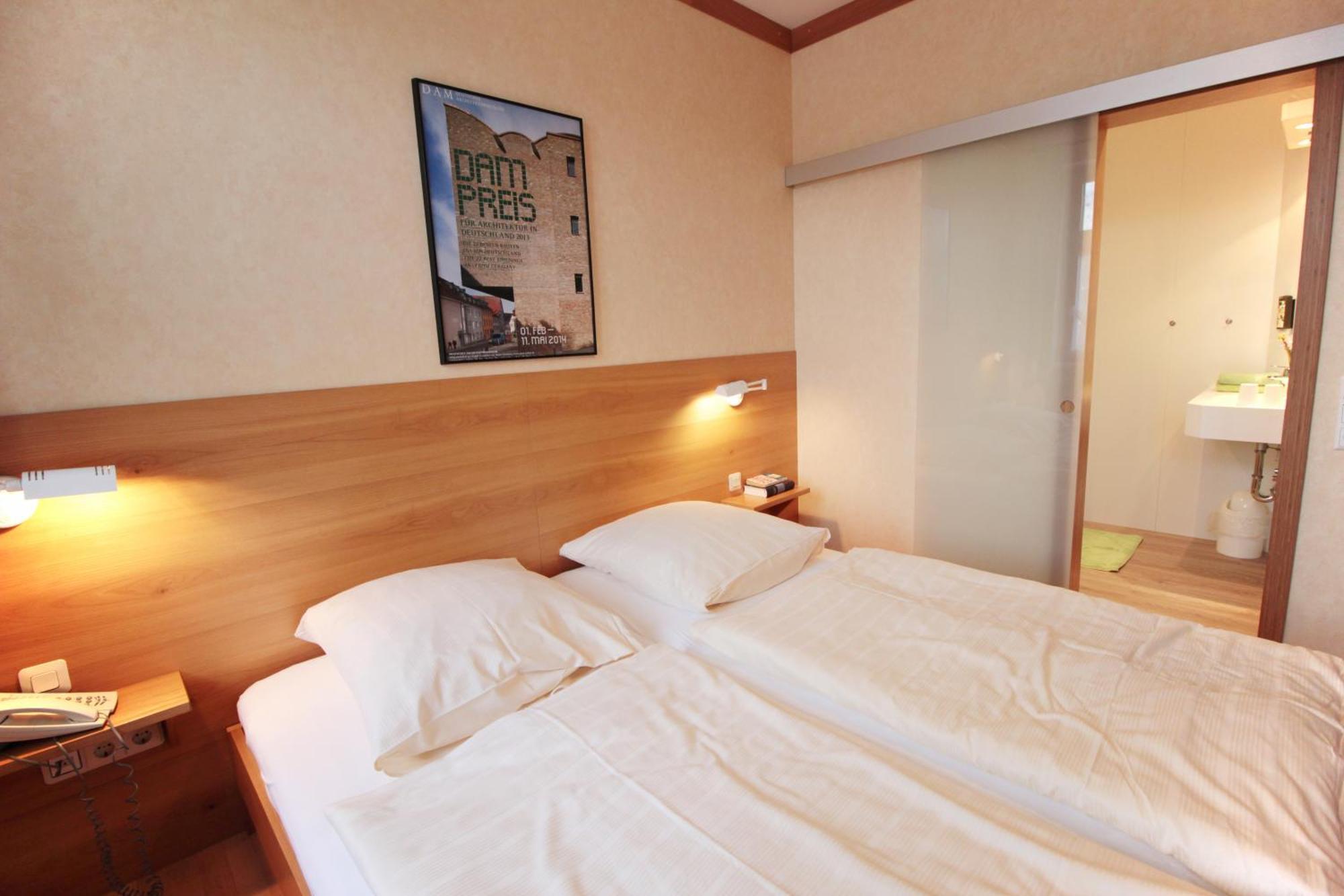 Hotel An Der Persiluhr Stadt-gut-hotel 3*