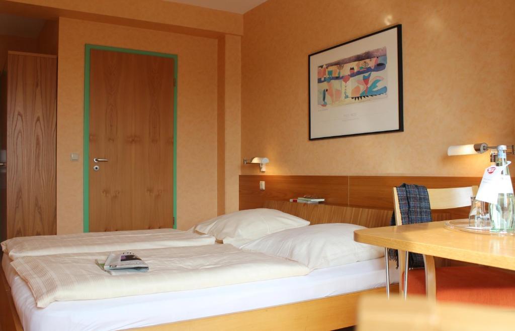 An Der Persiluhr Stadt-gut-hotel 3* Lünen