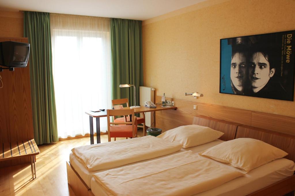 An Der Persiluhr Stadt-gut-hotel Hotel